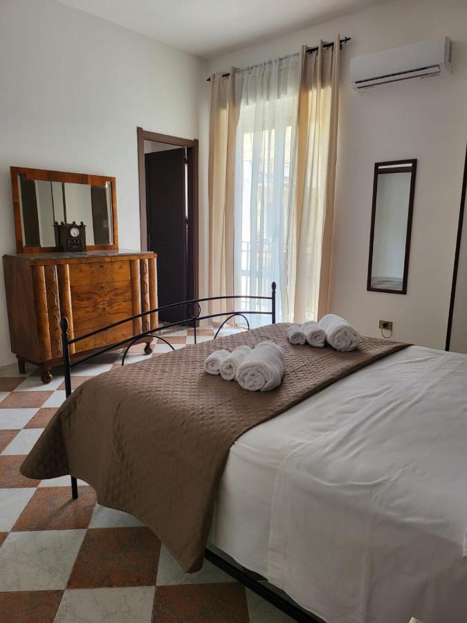 La Maison De Marie Rose Hotel ปาแลร์โม ภายนอก รูปภาพ