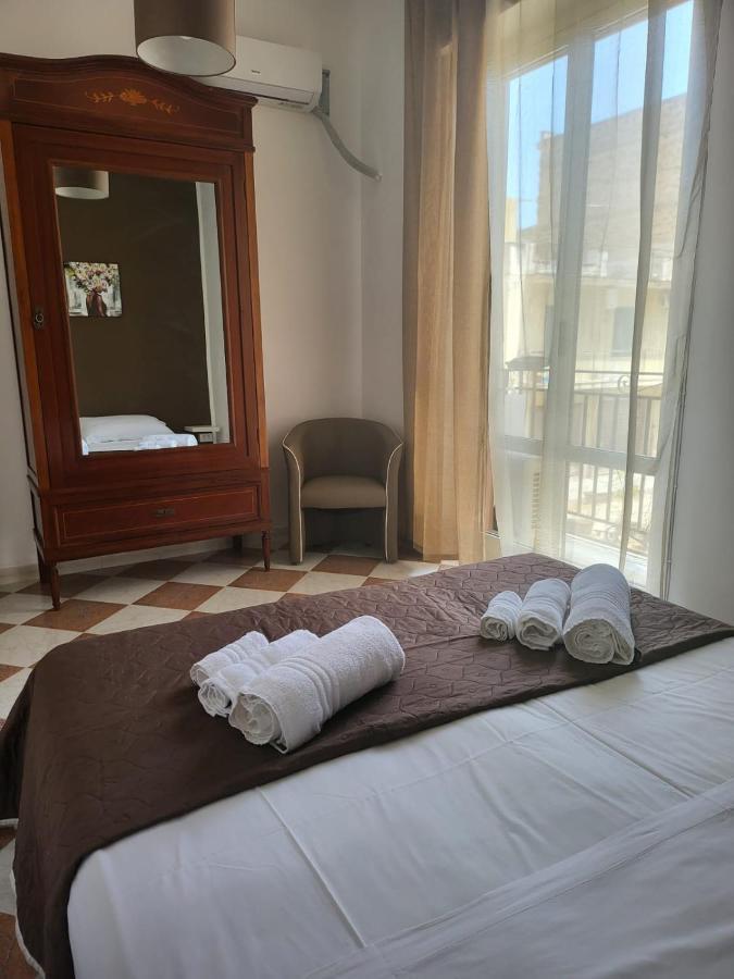 La Maison De Marie Rose Hotel ปาแลร์โม ภายนอก รูปภาพ